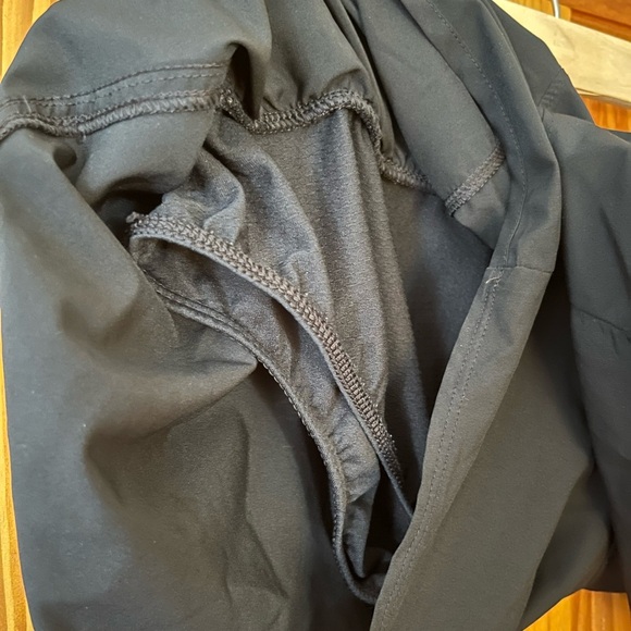 Under Armour Fly-By 3” shorts - Picture 6 of 10